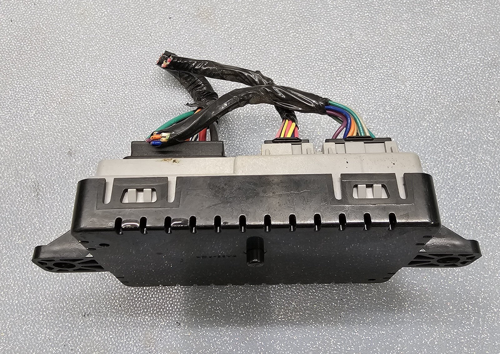 🔥07-14 Chevy GMC Escalade Front Right Passenger Seat Heated Control Module OEM