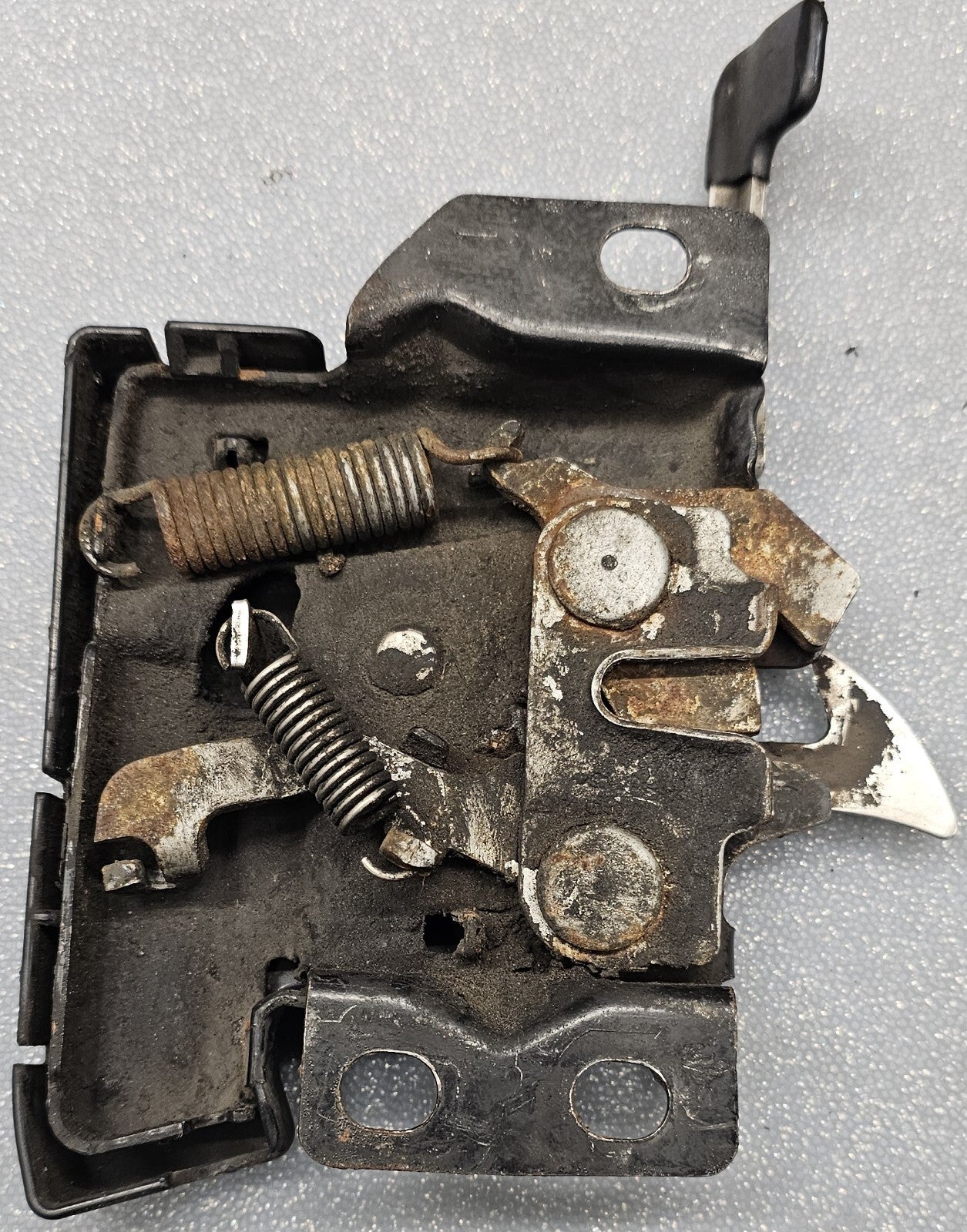 97-01 Honda CRV Front Engine Hood Release Bonet Lever Locking Latch Actuator OEM