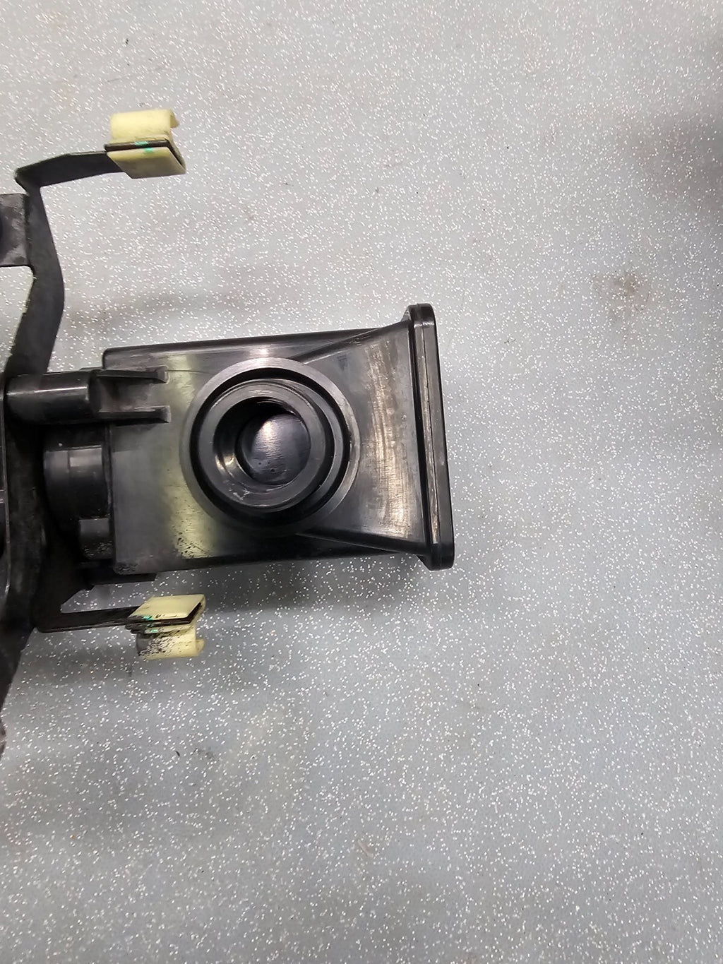 🔥2006 - 2009 Toyota Prius Gas Fuel Vapor Charcoal Canister OEM