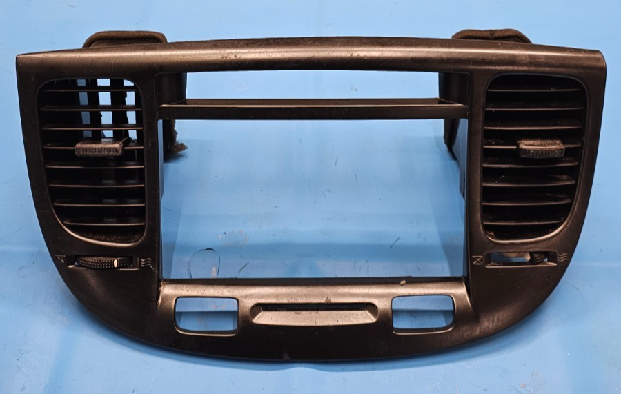 🔥06-11 Kia Rio Center Dash Trim AM FM Radio Stereo Display Bezel Climate Black