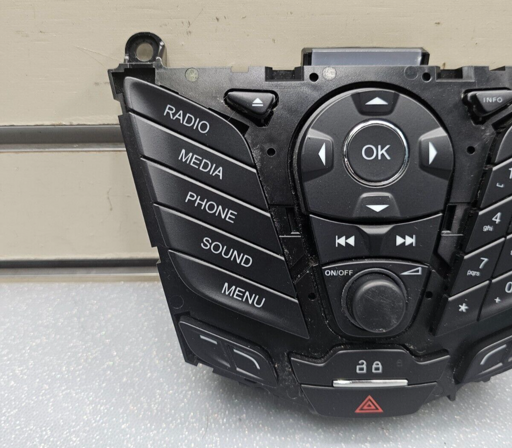 12-14 FORD FOCUS CENTER DASH AM FM RADIO STEREO CONTROL TRIM PANEL ASSEMBLY OEM