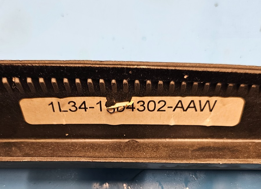 🔥97-03 Ford F150 Center Dash Radio Climate Trim Stereo BEZEL Panel Dark Tan