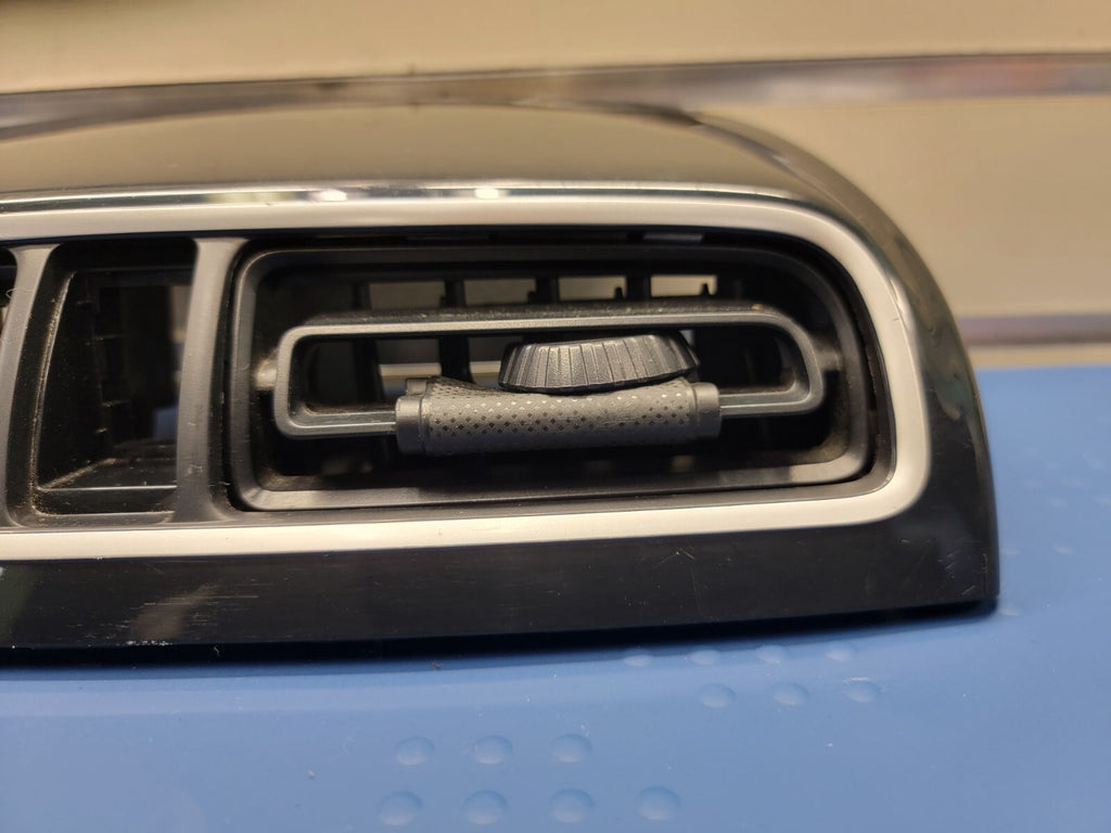 🔥07 - 09 Saturn Aura Air Vent Grille Nozzle Dash Board Switch Hazard Oem Grey