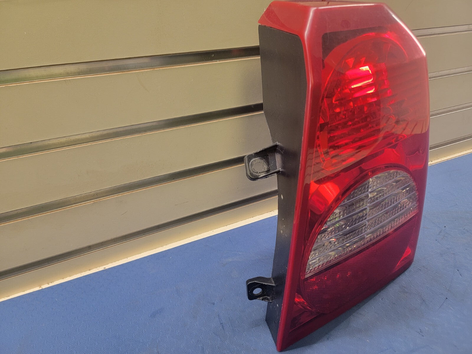 🔥2008-2012  DODGE CALIBE Rright passenger Tail Light Assembly