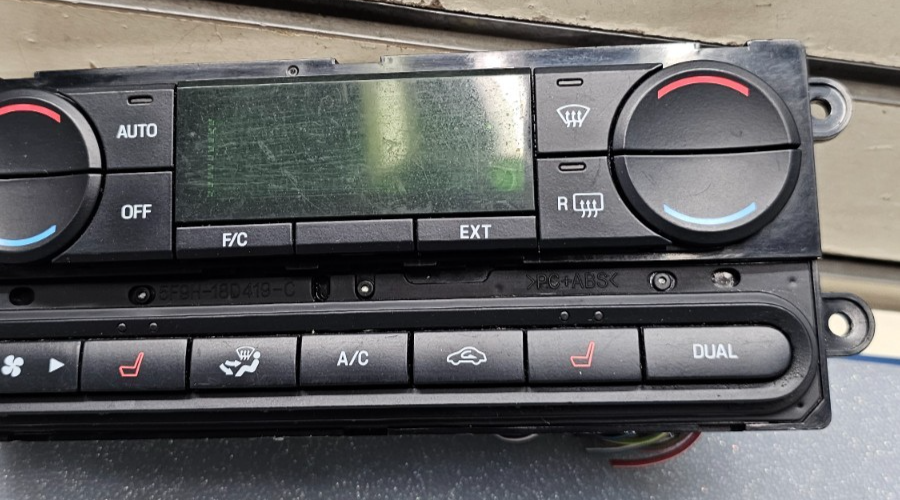 🔥07-10 Edge Dash Center A/C Heater Control Temperature Climate Control Unit
