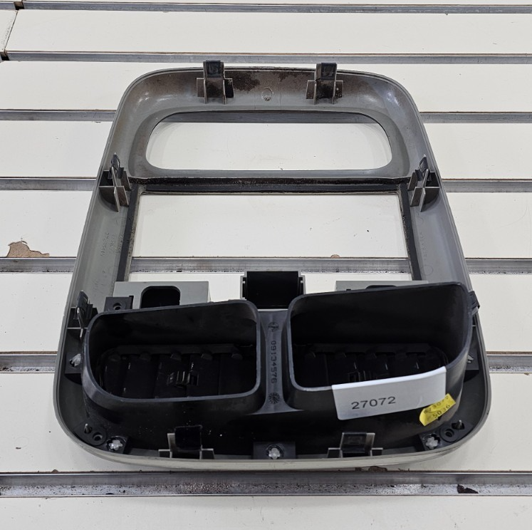 🔥01-05 Saturn L100 L200 L300 Radio Vent Center Bezel Dash Trim Silver/Black OEM