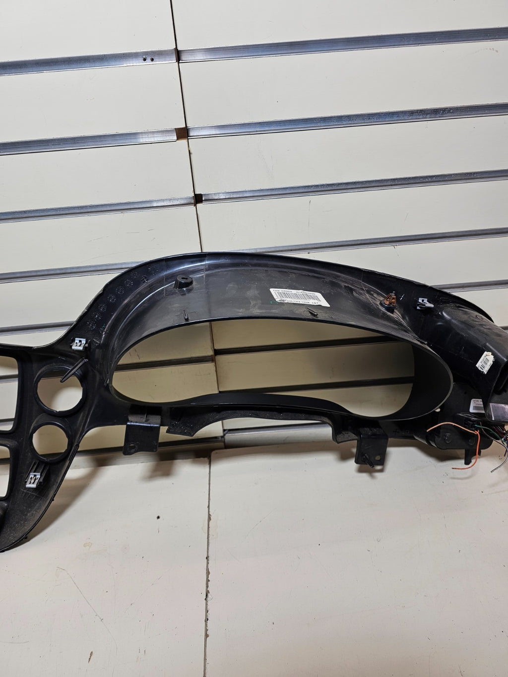 02-09 Trailblazer Dash Instrument Cluster Speedometer Bezel Trim Panel Black C10