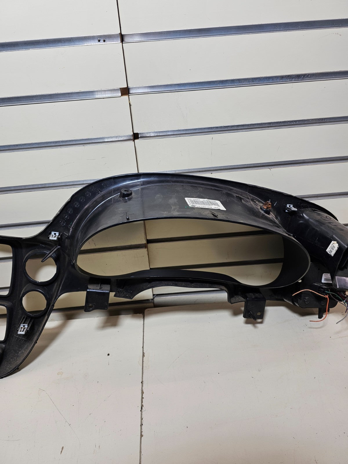 02-09 Trailblazer Dash Instrument Cluster Speedometer Bezel Trim Panel Black C10