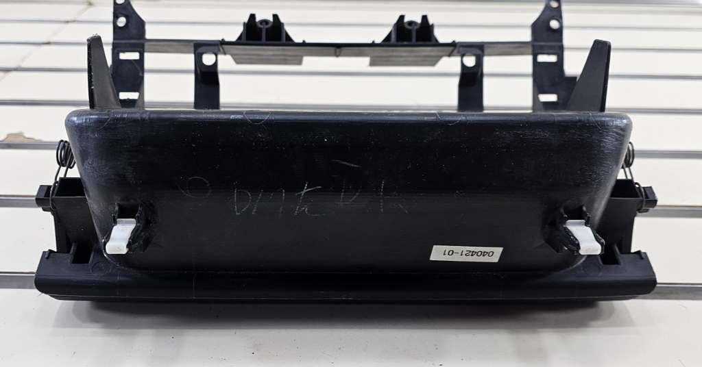 03-08 MAZDA 6 Upper Center Dash Cubby Storage Display Compartment Assembly Black