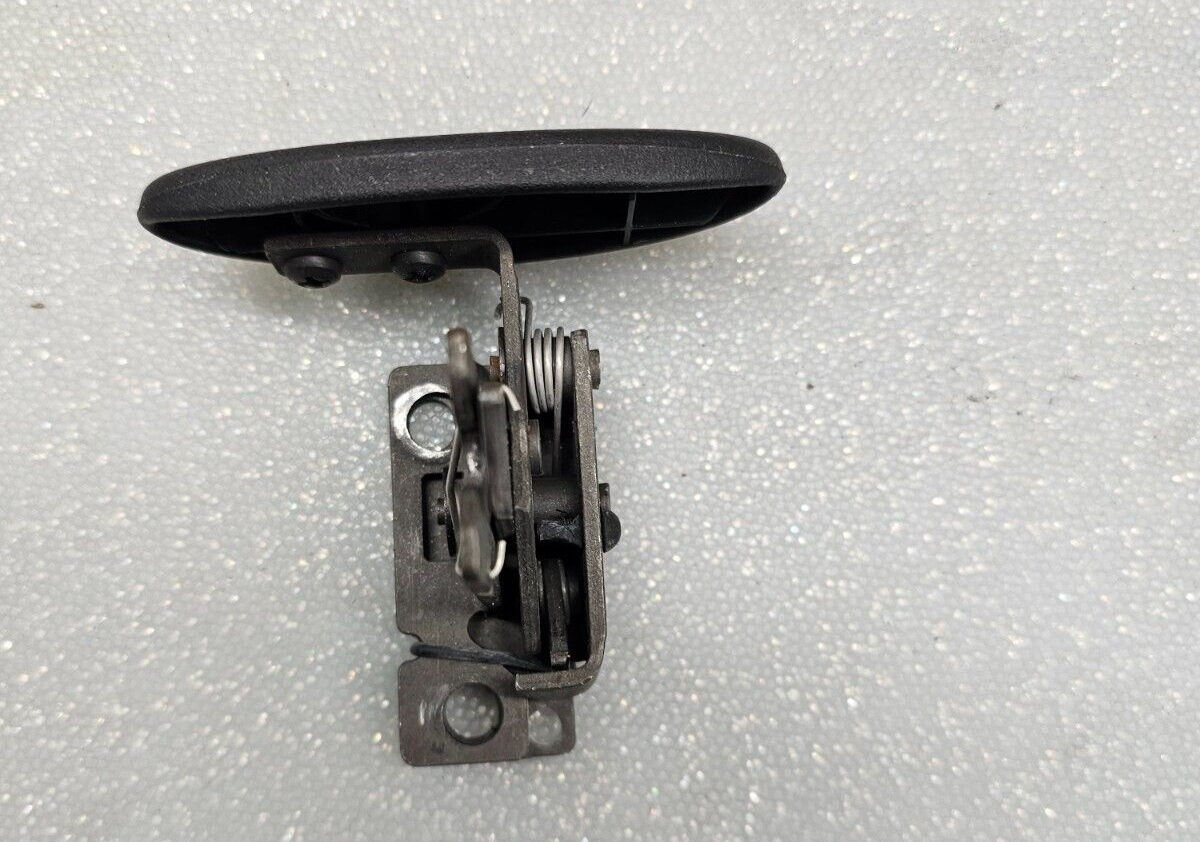 2002-2008 Dodge Ram 1500 2500 CONSOLE LID ARMREST ARM REST LATCH LOCK BLACK OEM