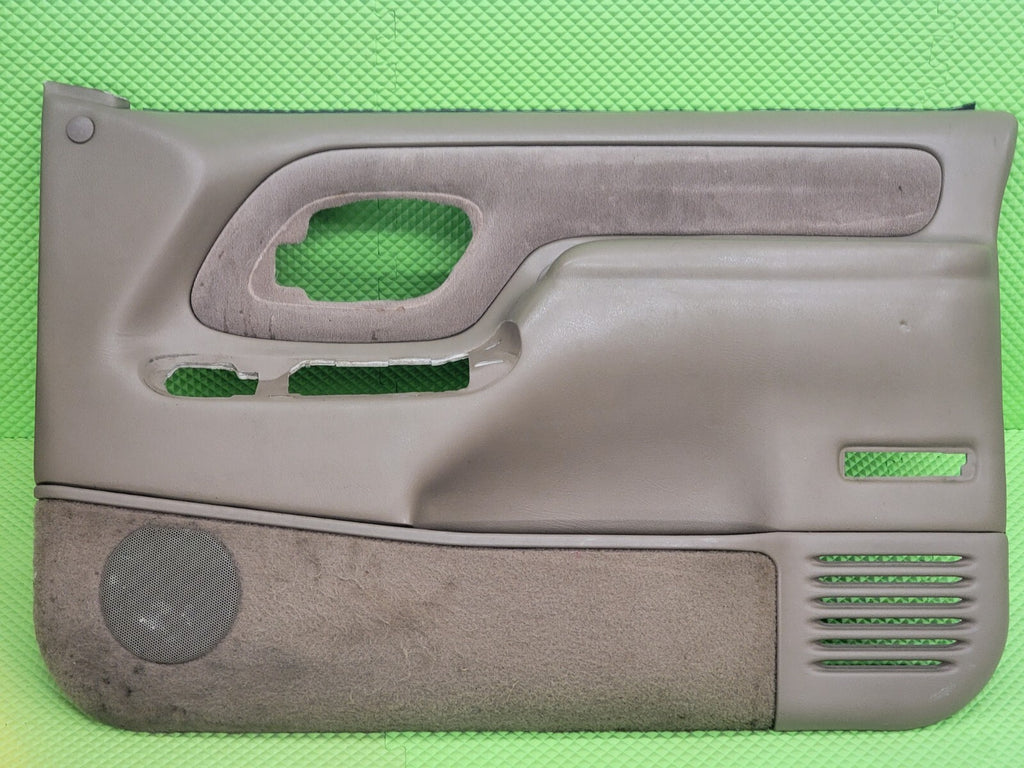 🔥95-99 Chevy GMC Silverado C/K Door Panel Front RIGHT Passenger GRAY auto D2
