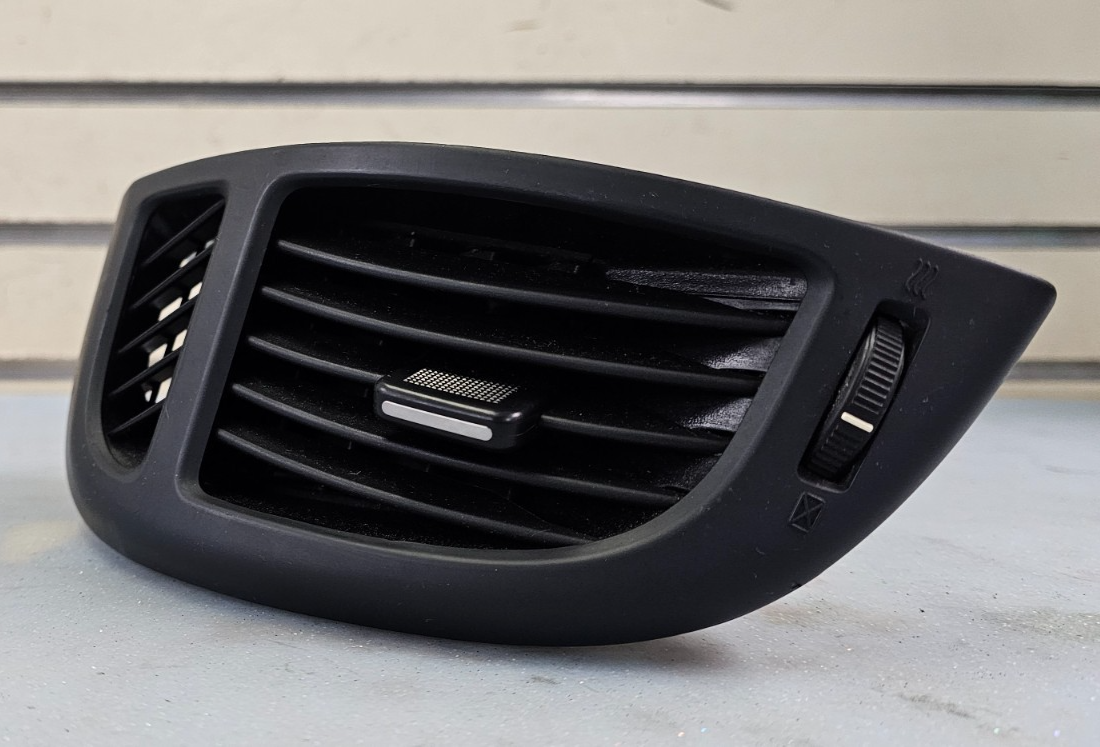 🔥10-13 KIA FORTE DASH LEFT DRIVER A/C AC AIR VENT HEATER PANEL ASSEMBLY BLACK