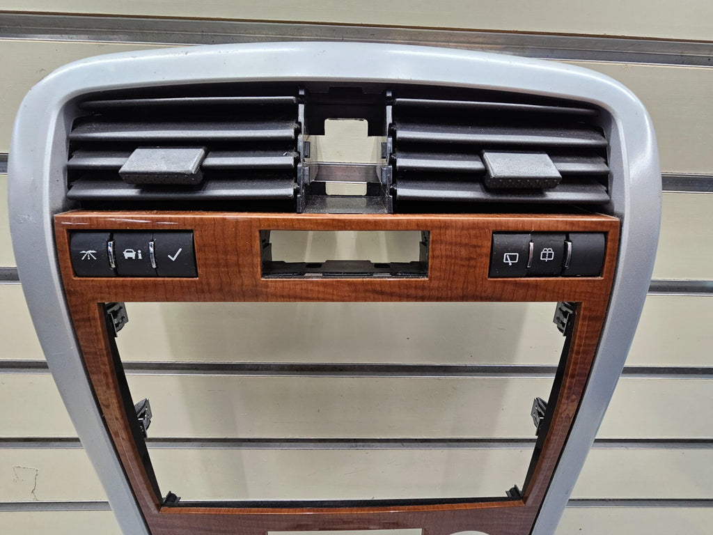 07-09 Equinox Center Dash Radio Climate Stereo Bezel Trim Panel SILVER/WOOD B43