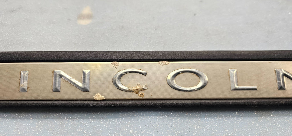 🔥2003-2011 Lincoln Town Car OEM Genuine Interior Trim Door Sill Plate