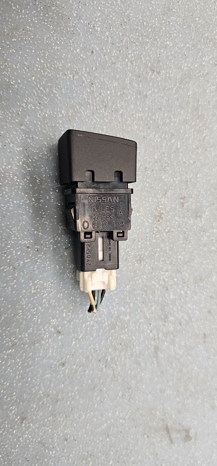 🔥07-13 Nissan Altima Hazard Emergency Warning Light Button Switch OEM