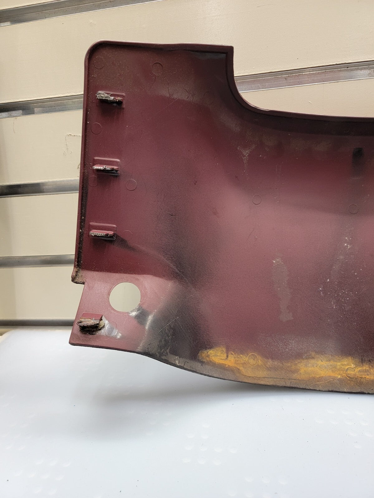 🔥1993-1997 FORD CROWN VICTORIA DASH DRIVERS KNEE BOLSTER PANEL RED LH