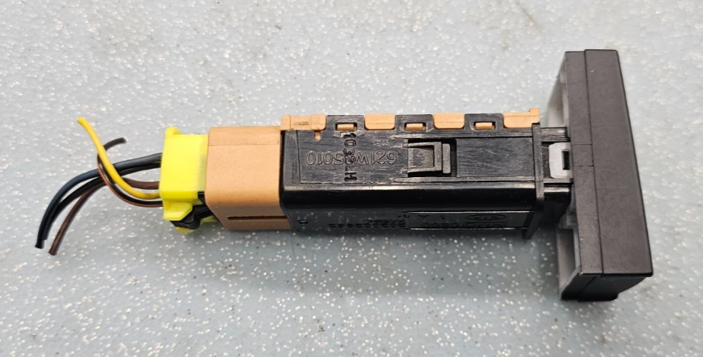 🔥09-12 HYUNDAI SANTA FE Rear Window Heating Heated Switch Button Assembly OEM