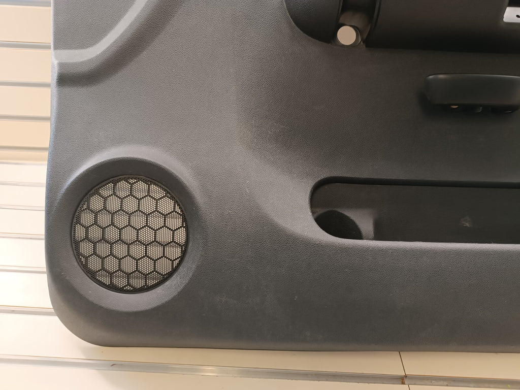 🔥07-09 Chevy Silverado Avalanche GMC Sierra Front Passenger Door Panel GRAY D19