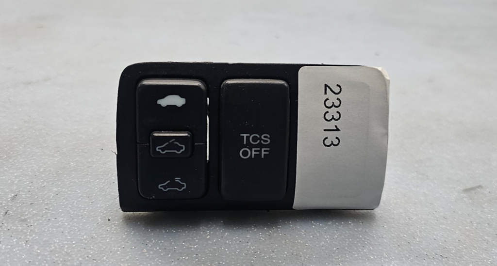 🔥03-06 Honda Accord Dash Control Trim Bezel TCS Sunroof Switch Black
