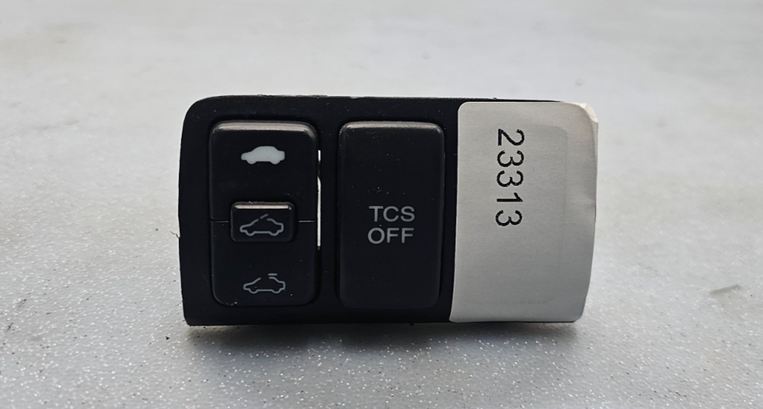 🔥03-06 Honda Accord Dash Control Trim Bezel TCS Sunroof Switch Black