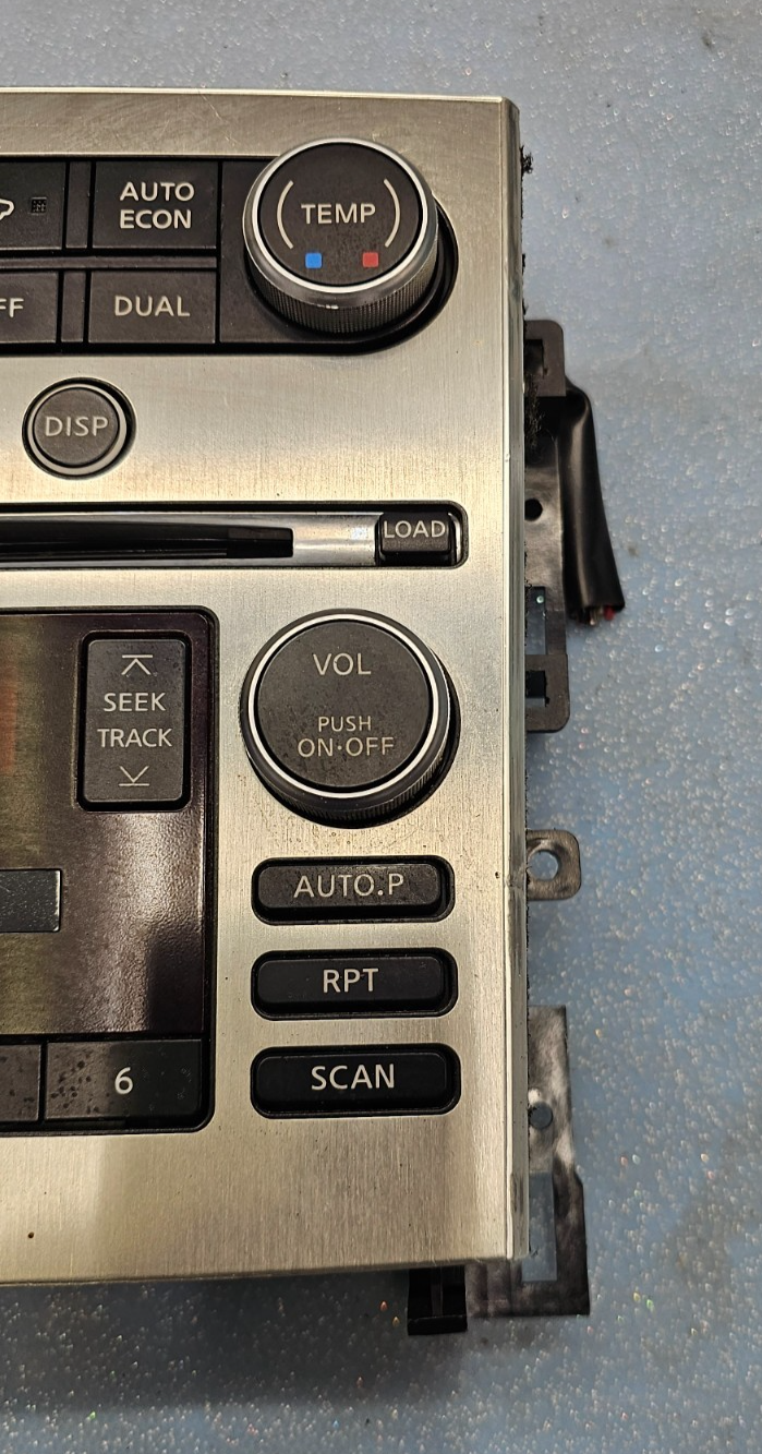 🔥05-07 Infiniti G35 Coupe OEM Navigation Climate Control CD Radio Player Silver