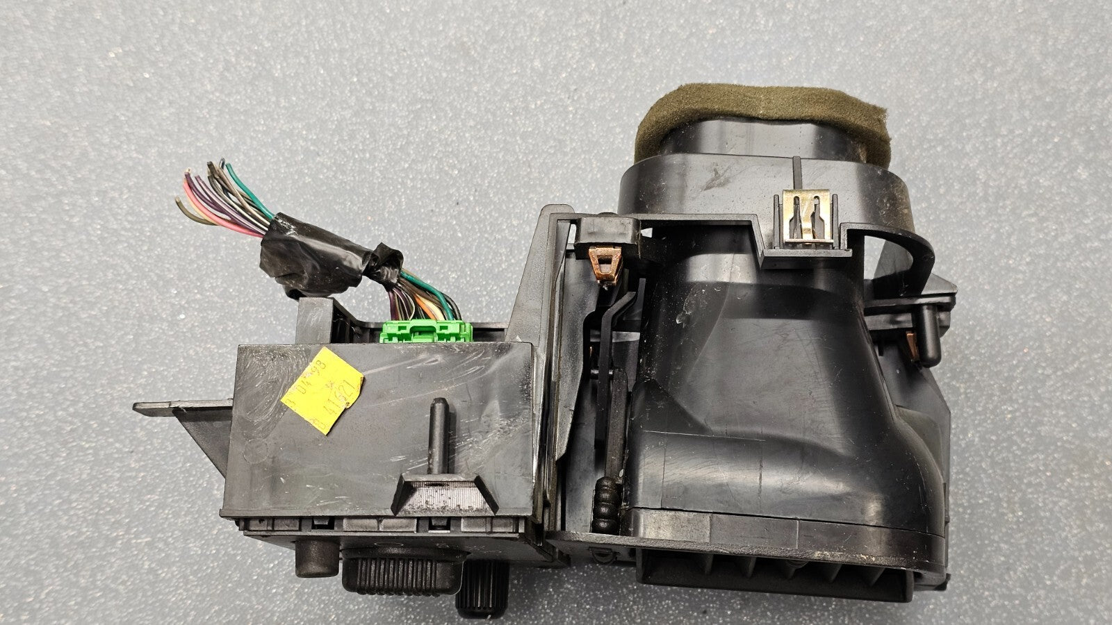 🔥99-06 Chevy Silverado Sierra Headlight Switch left Driver Air Vent Black HS19