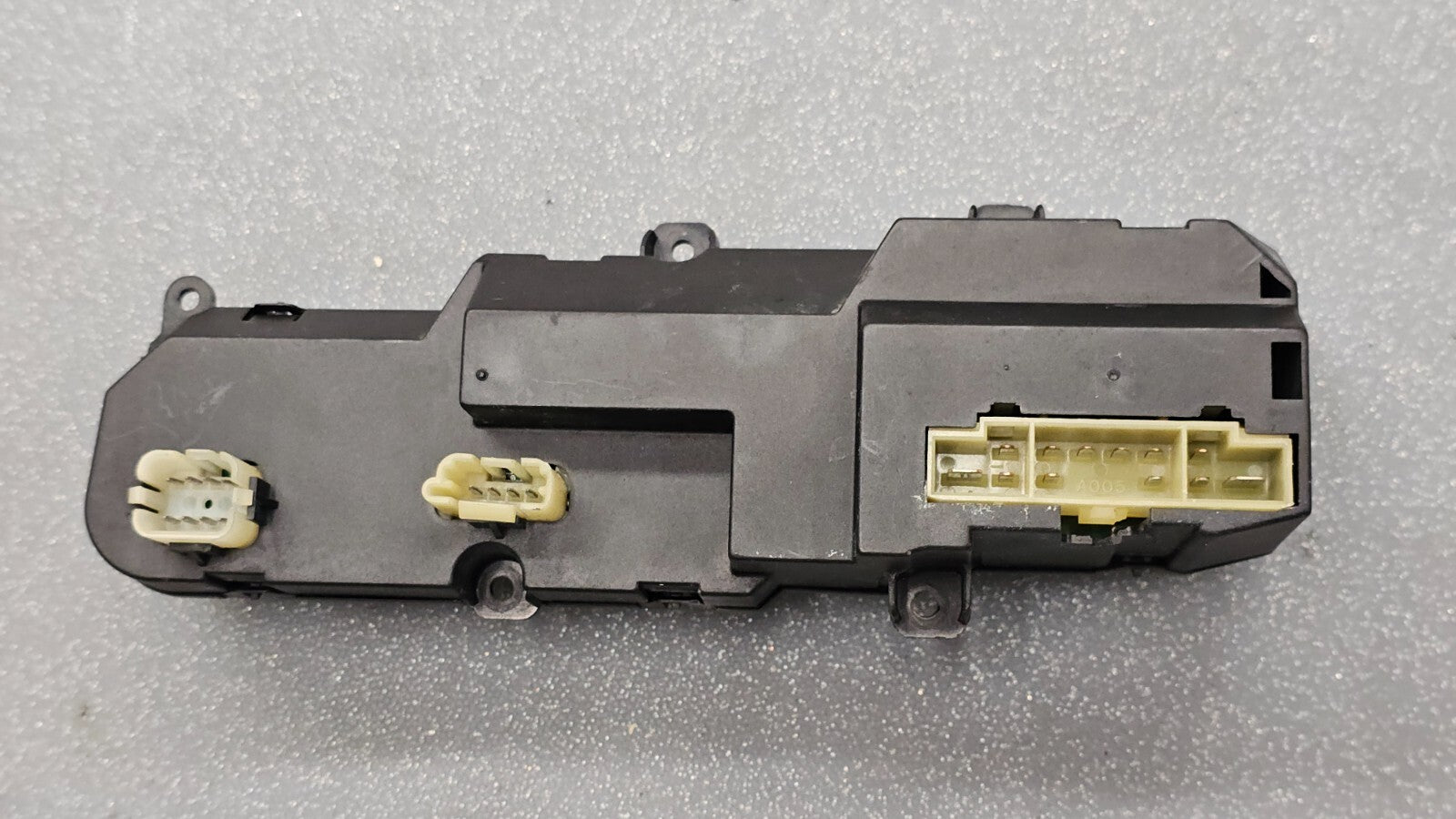 🔥99-04 Grand Cherokee Driver Left Master Door Window Mirror Switch Assembly