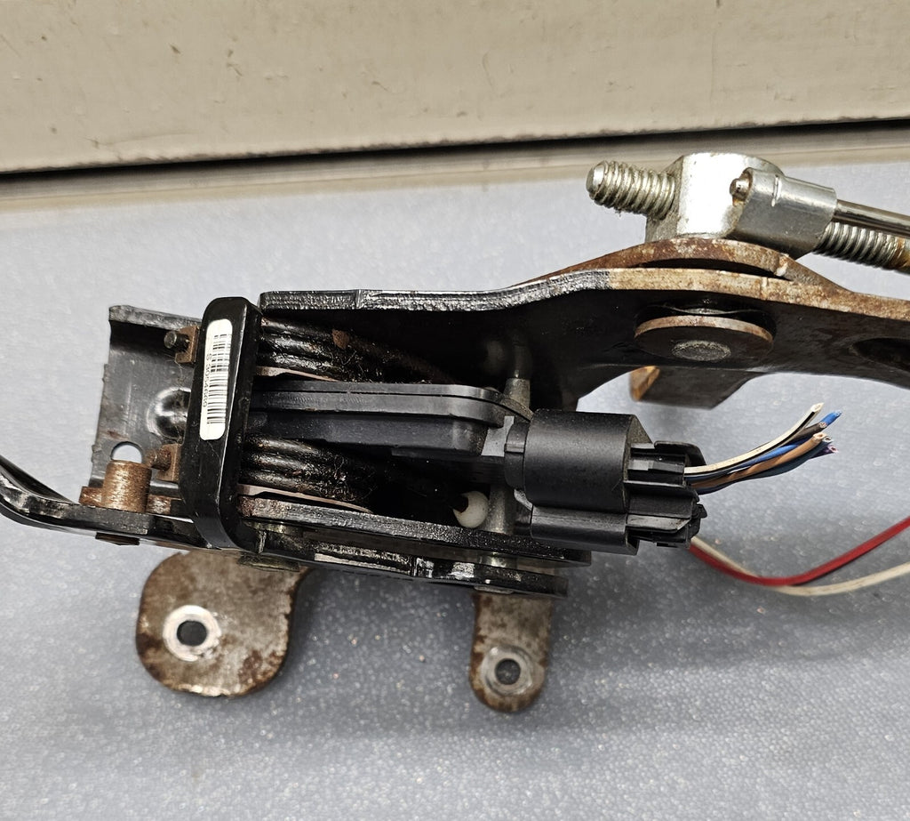 🔥04-09 Cadillac SRX Adjustable Accelerator Electronic Gas Pedal Sensor Assembly