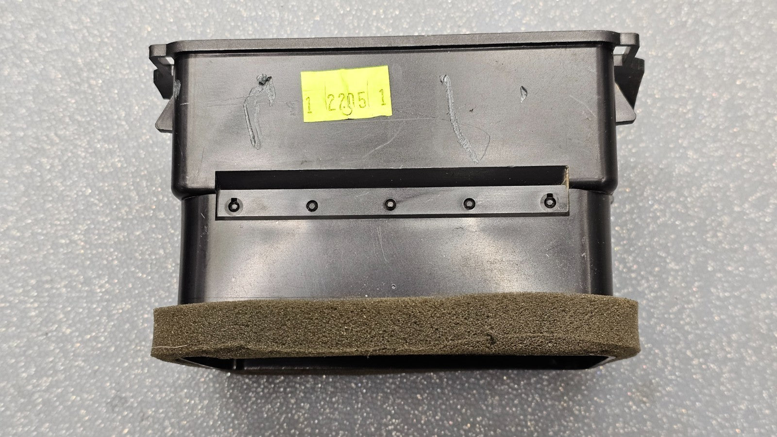 🔥05-07 FIVE HUNDRED Center Dash Right Passenger AC A/C AIR VENT Heater Black
