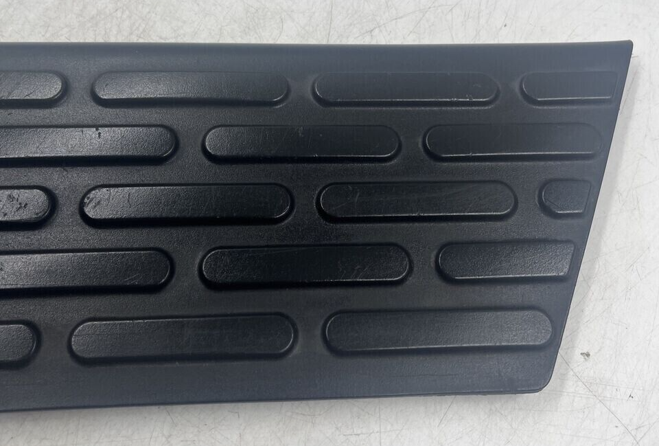 🔥2006 - 2008 Honda Ridgeline Rear Bumper Center Step Pad Factory OEM Black