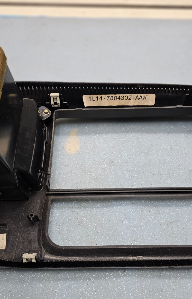 🔥97-03 Ford F-150 Dash Radio Stereo Climate BEZEL Trim Panel Line GRAY B1