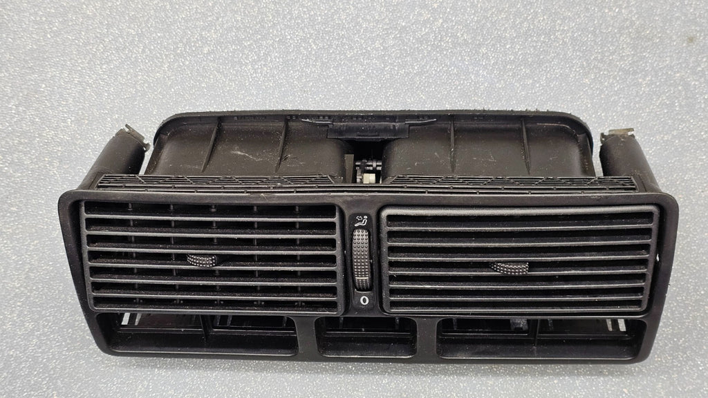 🔥97-06 VW GOLF CENTER DASH AC HEATER WARMER INTERIOR AIR VENT GRILLE OEM