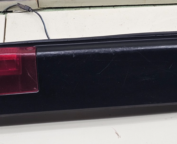 🔥03-20 Chevrolet Express GMC Savana 3rd Brake Light Trim Spoiler Black  OEM
