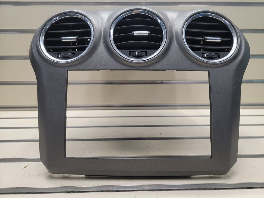 🔥08-10 Saturn Vue Center Dash Radio Stereo Bezel Trim With Vents OEM Gray B31