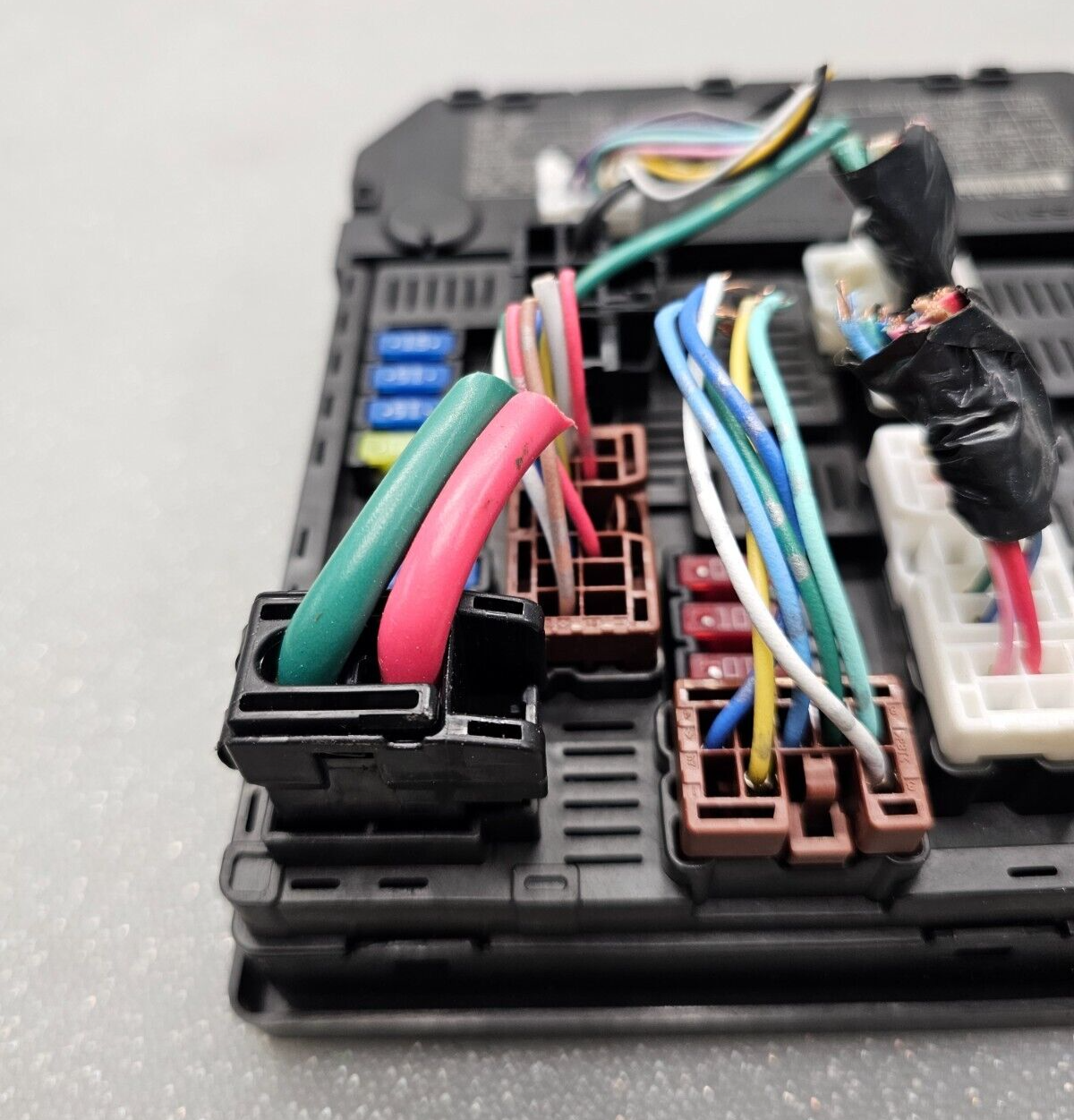 🔥08-13 Nissan Rogue Sentra Fuse Box IPDM Power Module Unit Relay Block Control