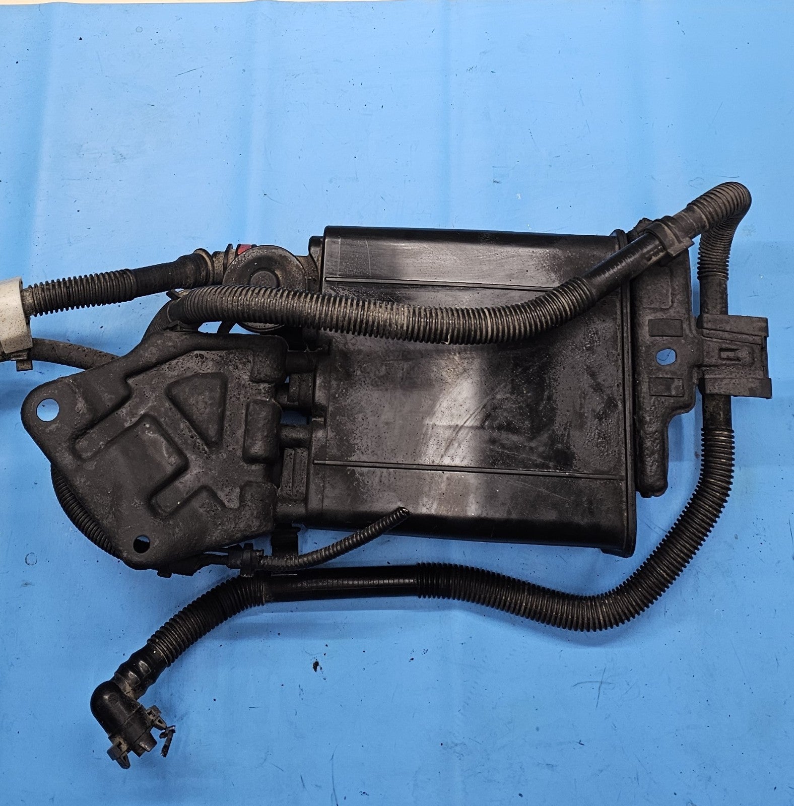 12-13 TOYOTA COROLLA FUEL VAPOR CHARCOAL EVAP EMMISION CANISTER ASSEMBLY GENUINE