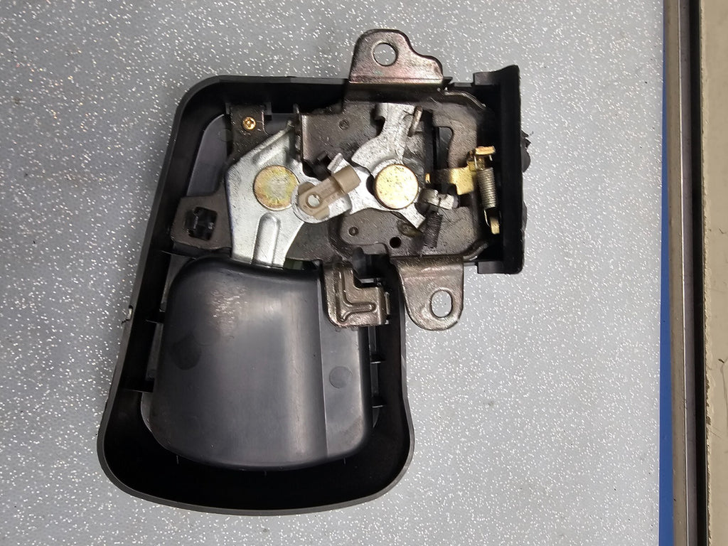 98-02 TOYOTA COROLLA TRUNK LATCH RELEASE ACTUATOR /TC