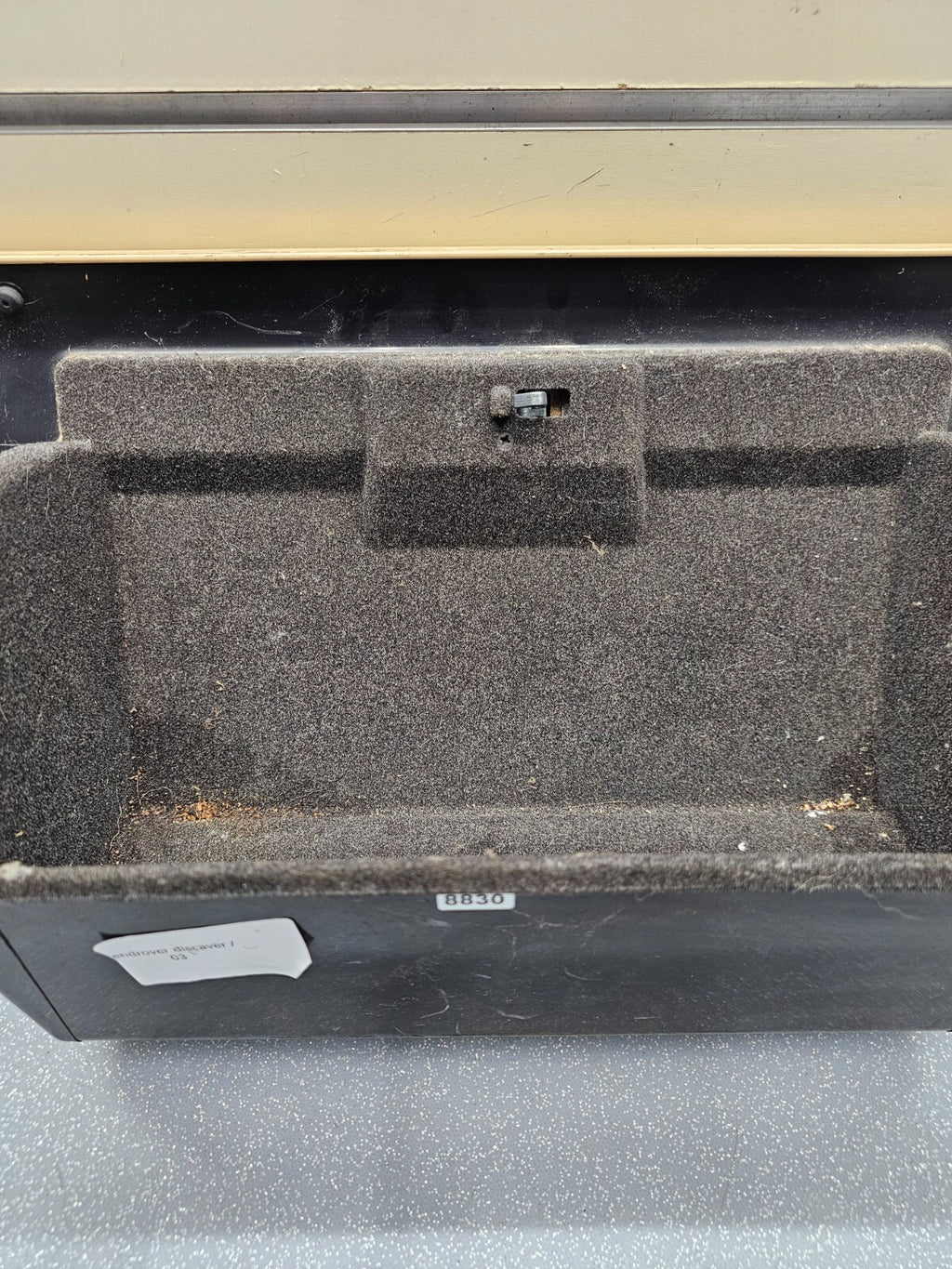 🔥99-04 Land Rover Discovery Dash Glove Box Storage Compartment Assembly Tan OEM