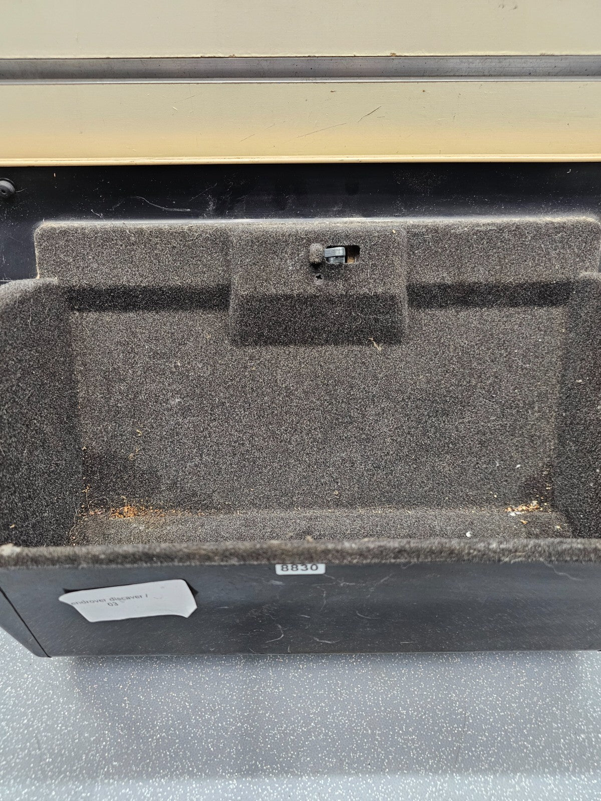 🔥99-04 Land Rover Discovery Dash Glove Box Storage Compartment Assembly Tan OEM