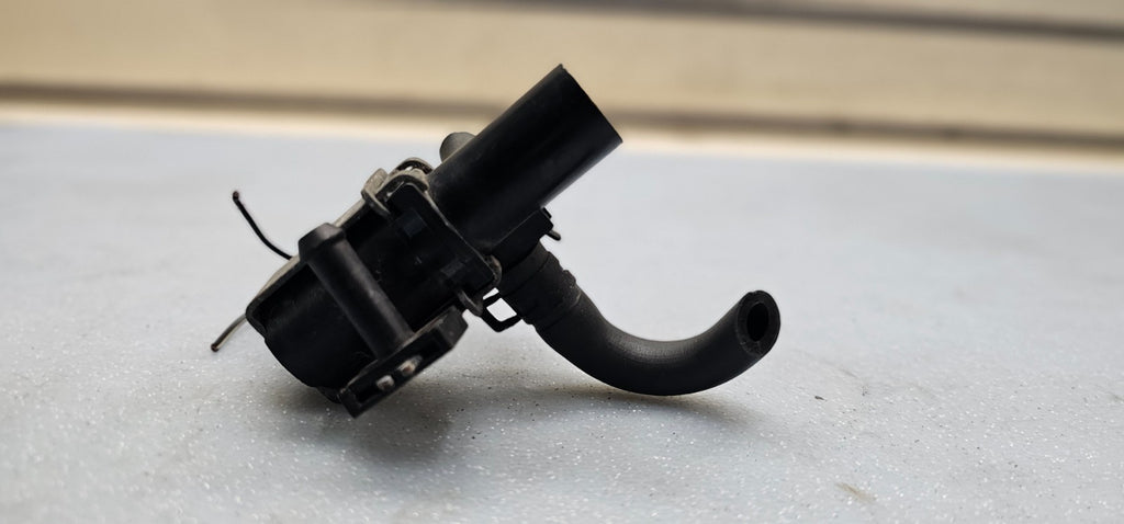 🔥97-04 Toyota Camry Avalon Duty Vacuum Switch Valve VSV Switching Solenoid OEM