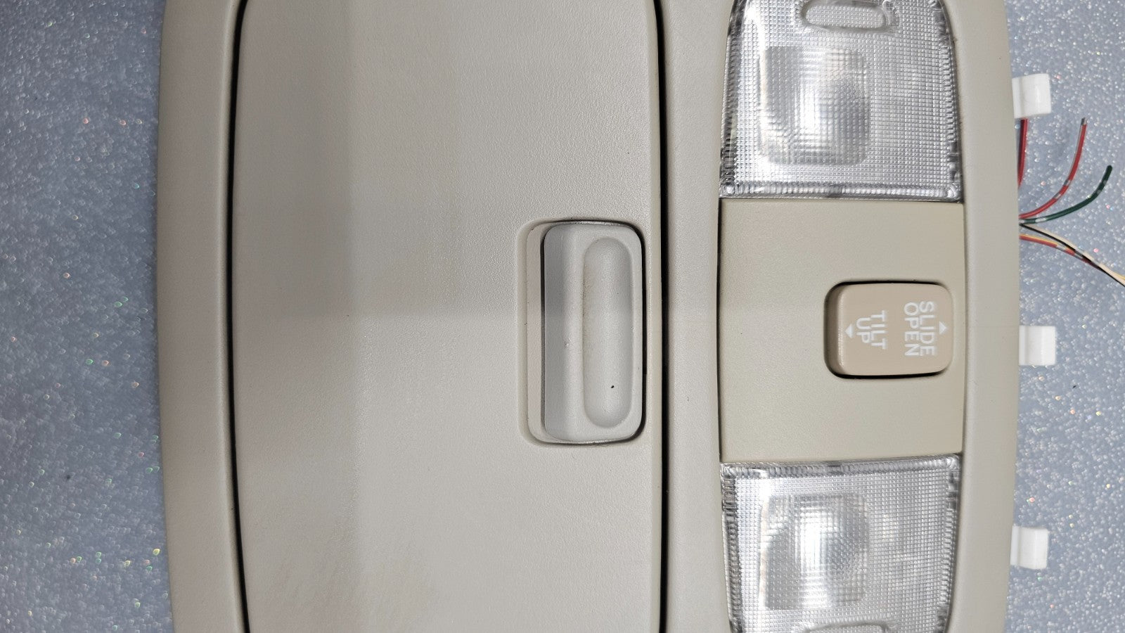 🔥02-06 Toyota CAMRY 4RUNNER Overhead Console DOME Light Lamp🔴Storage TAN 012