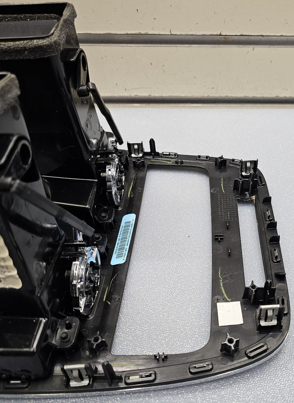 🔥11-16 TOWN COUNTRY GRAND CARAVAN DASH RADIO BEZEL TRIM INSTRUMENT PANEL BLACK