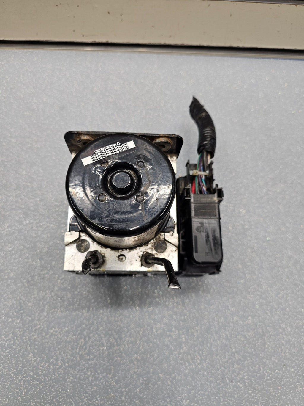 12-13 Ford Fiesta ABS Anti-Lock Brake Pump Motor Actuator Module Assembly OEM