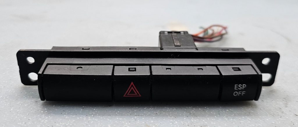 🔥06-08 Charger Hazard Emergency Light Switch ESP OFF Instrument Panel Black