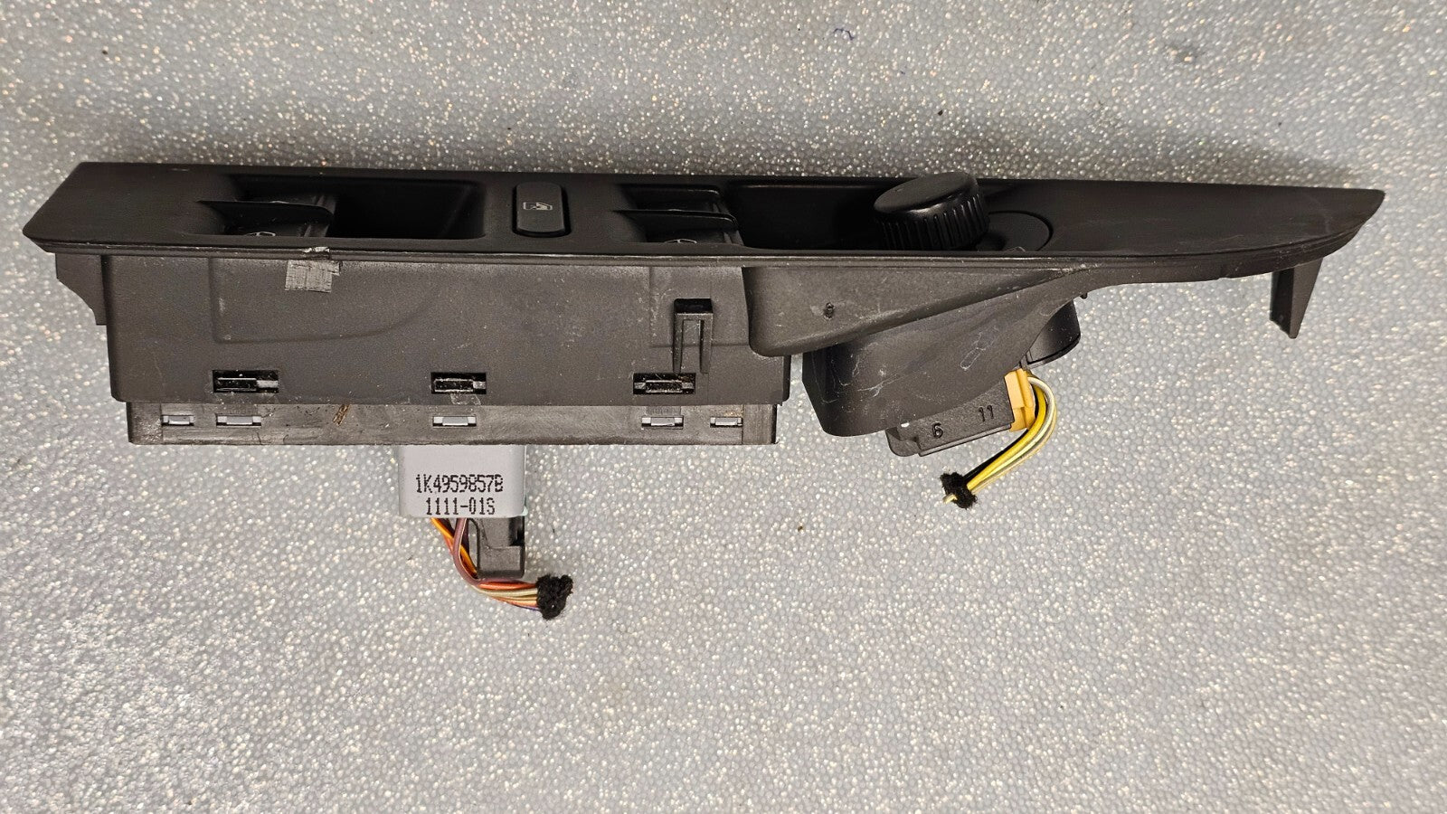 🔥09-17 CC Passat Golf Jetta Left  Driver Master Power Door Window Switch Black