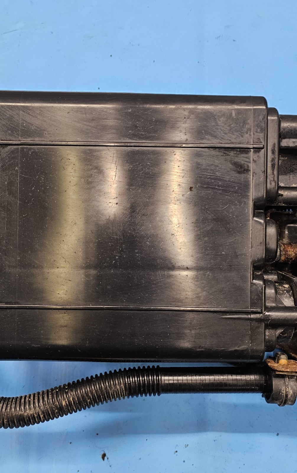 12-13 TOYOTA COROLLA FUEL VAPOR CHARCOAL EVAP EMMISION CANISTER ASSEMBLY GENUINE