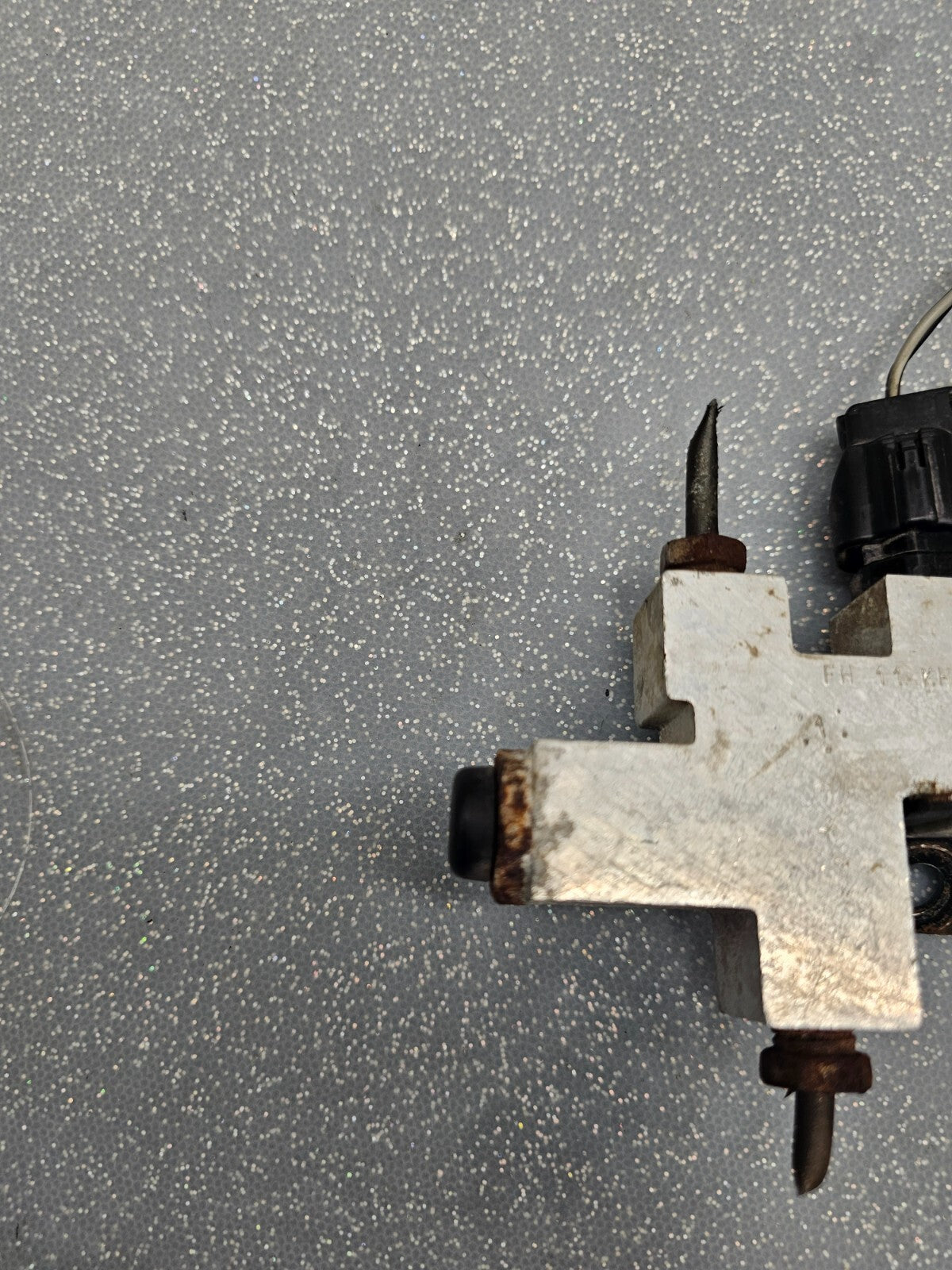 🔥1998-2001 DODGE RAM 1500 2500 & DAKOTA & DURANGO ABS BRAKE PROPORTIONING VALVE