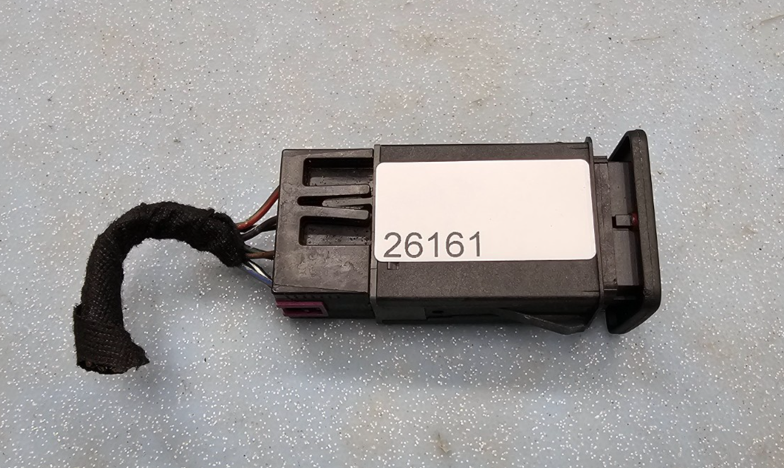 🔥97-06 VW Golf  05-10 Bora Golf Hazard Light Switch
