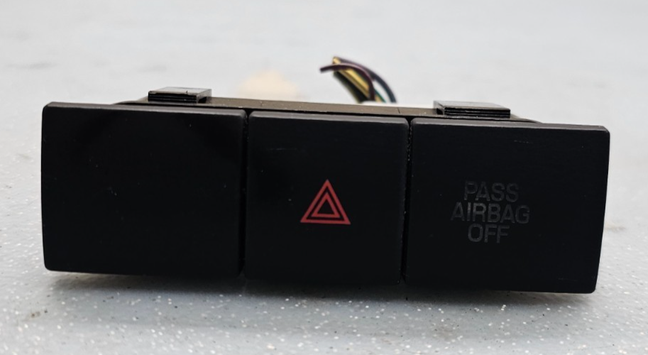 🔥06-09 FUSION MERCURY MILAN CENTER DASH HAZARD BUTTON SWITCH PASS RADIO BEZEL