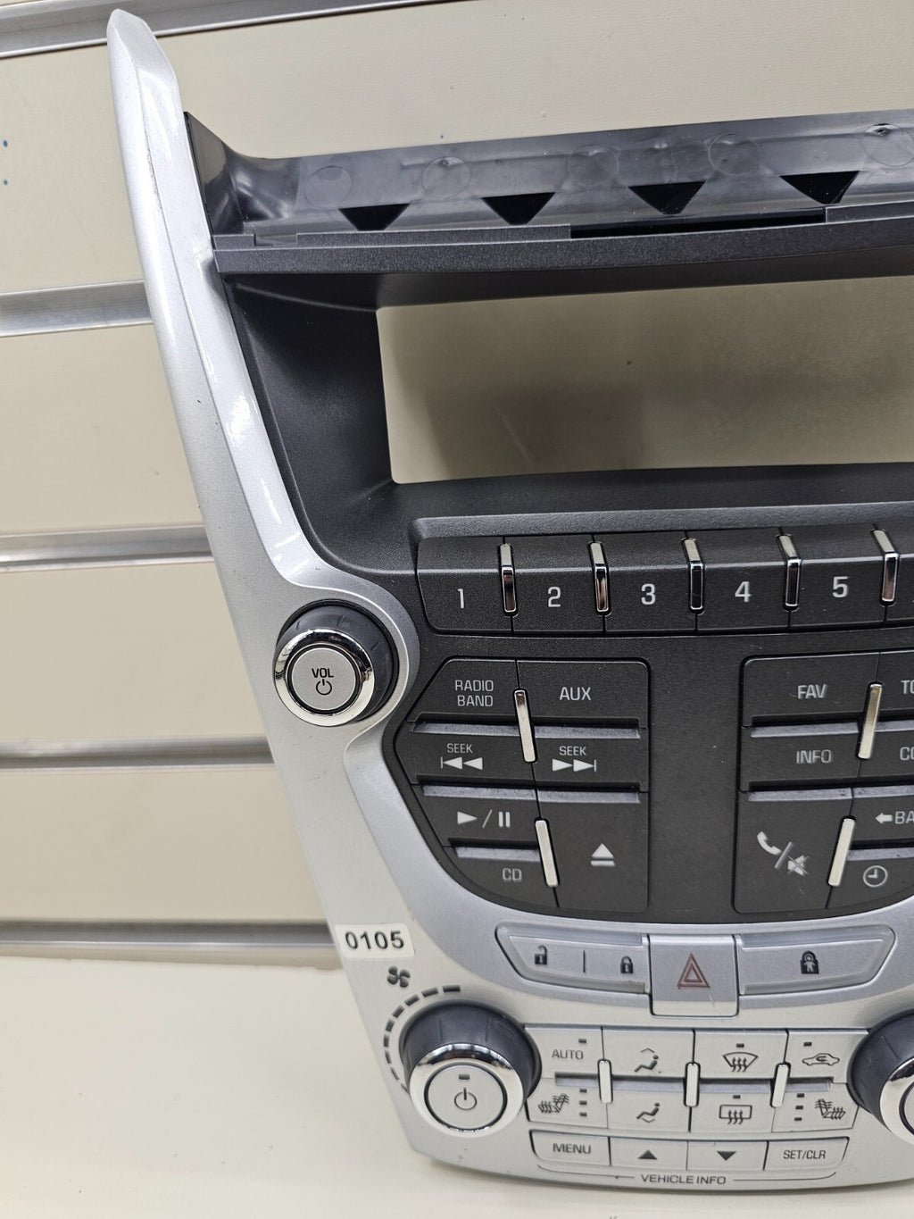 10-11 Equinox Terrain AM FM Radio Stereo Climate Control Trim Panel Bezel SILVER